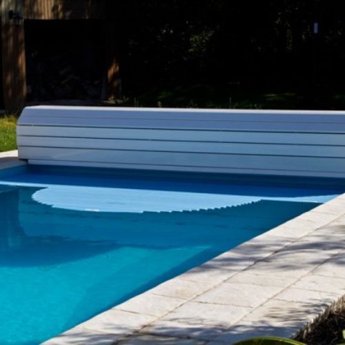 Lamelové zakrytí hladiny Sofa
